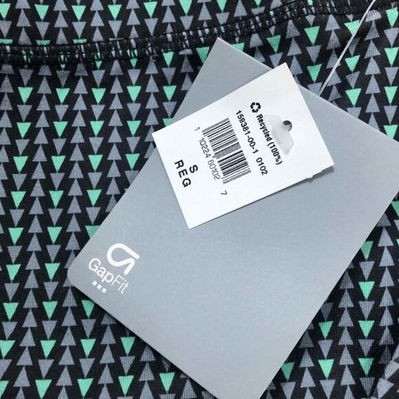 NWT gap gfast triangle printed leggings - Picture 3 of 6